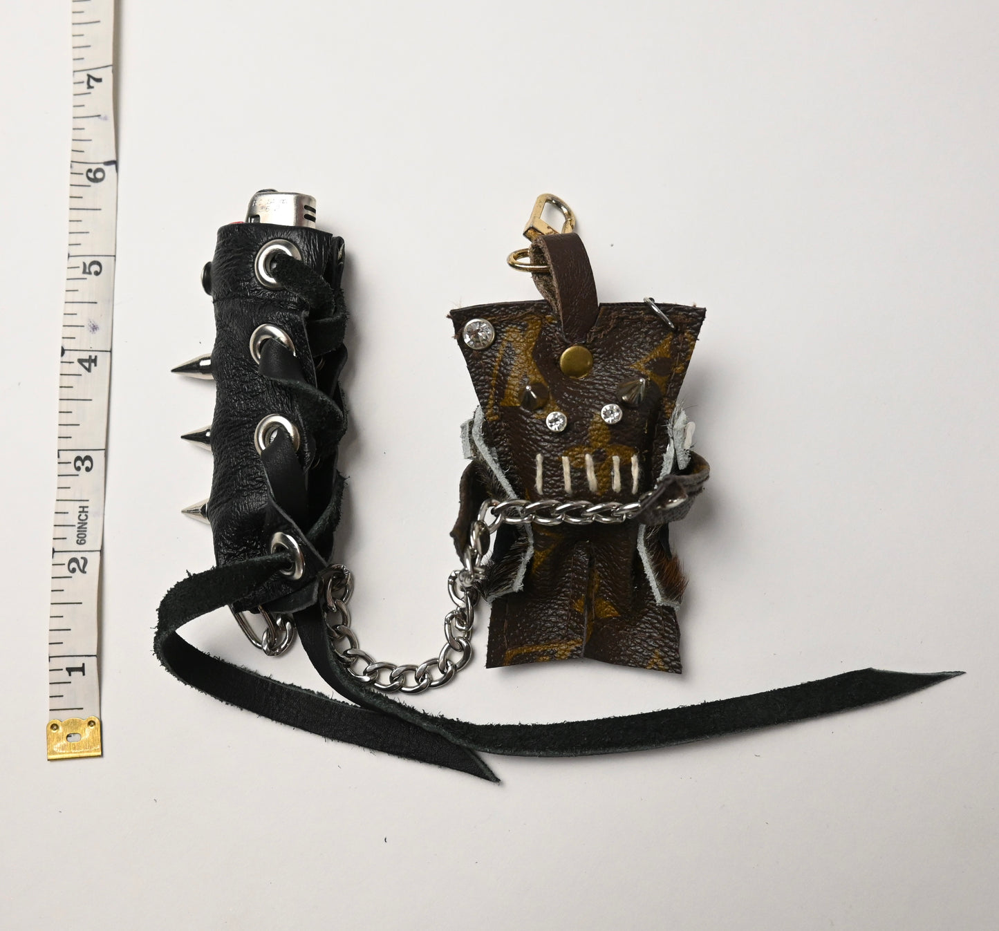 TIEN KEYCHAIN & LIGHTER LEASH