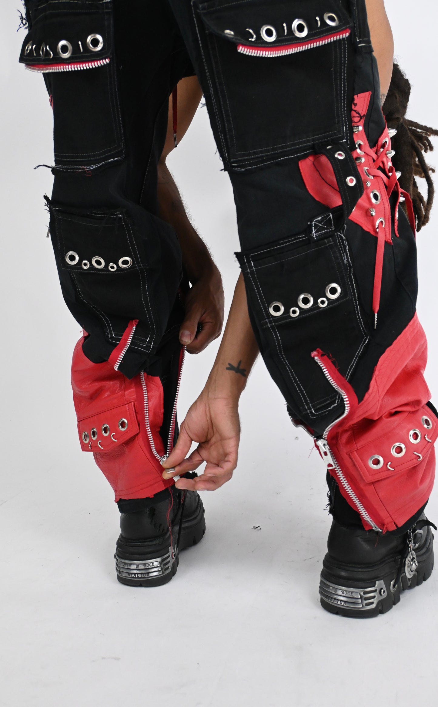 RED LEATHER CORSET DENIM