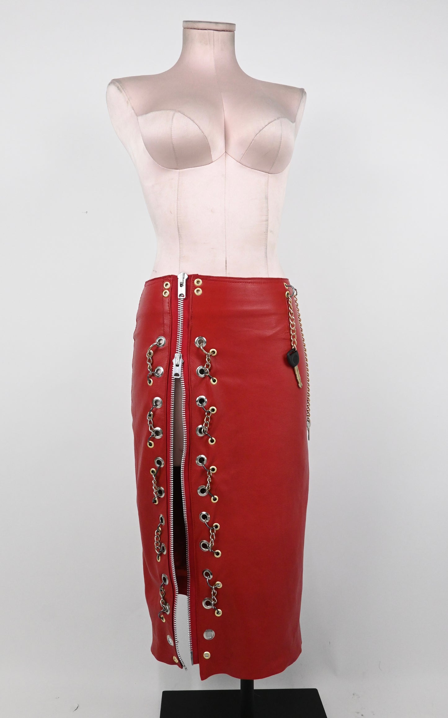 RED LEATHER KEY SKIRT