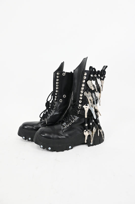 KEY BOOTS