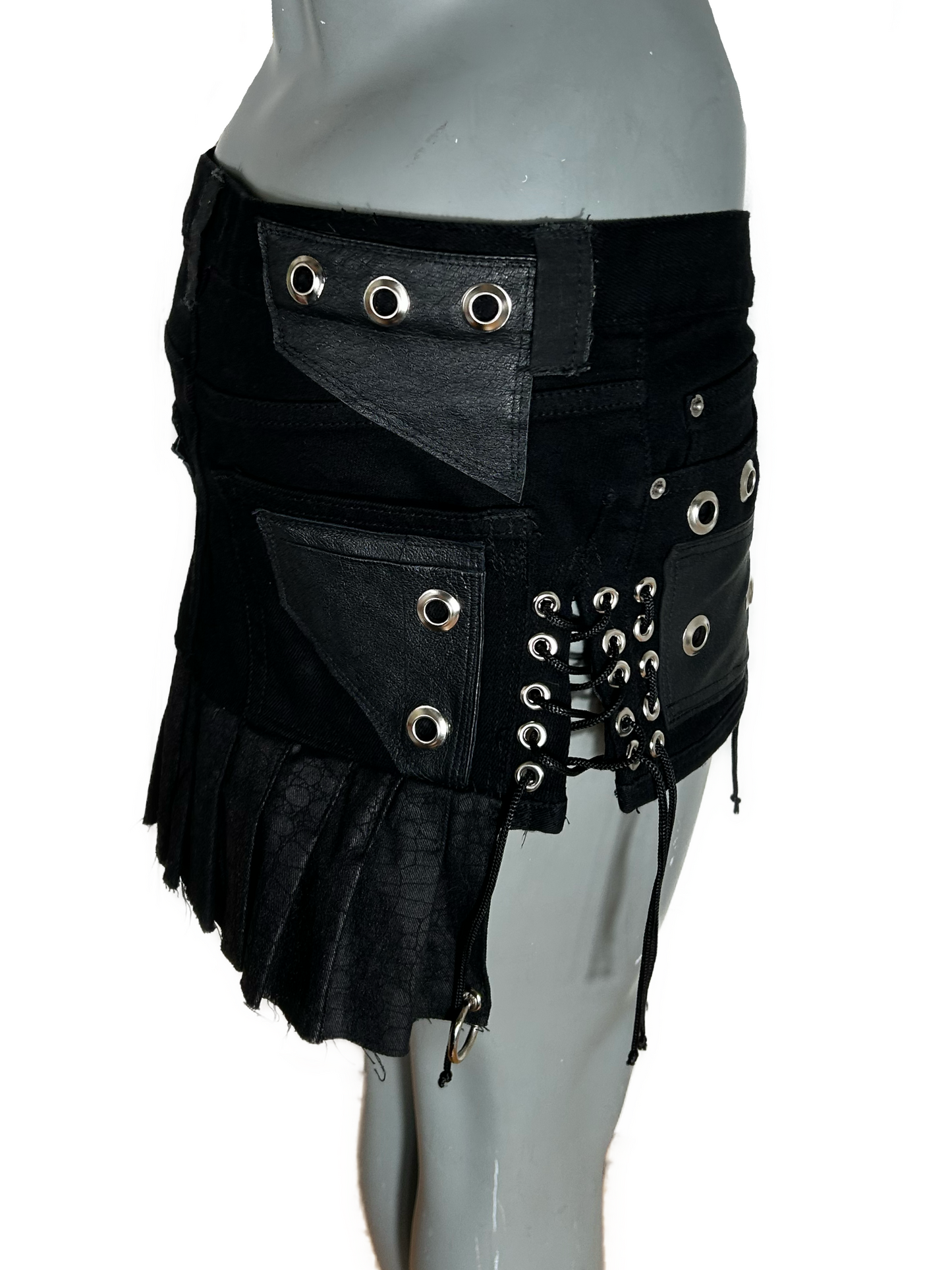 SIDE PLEAT MINI SKIRT