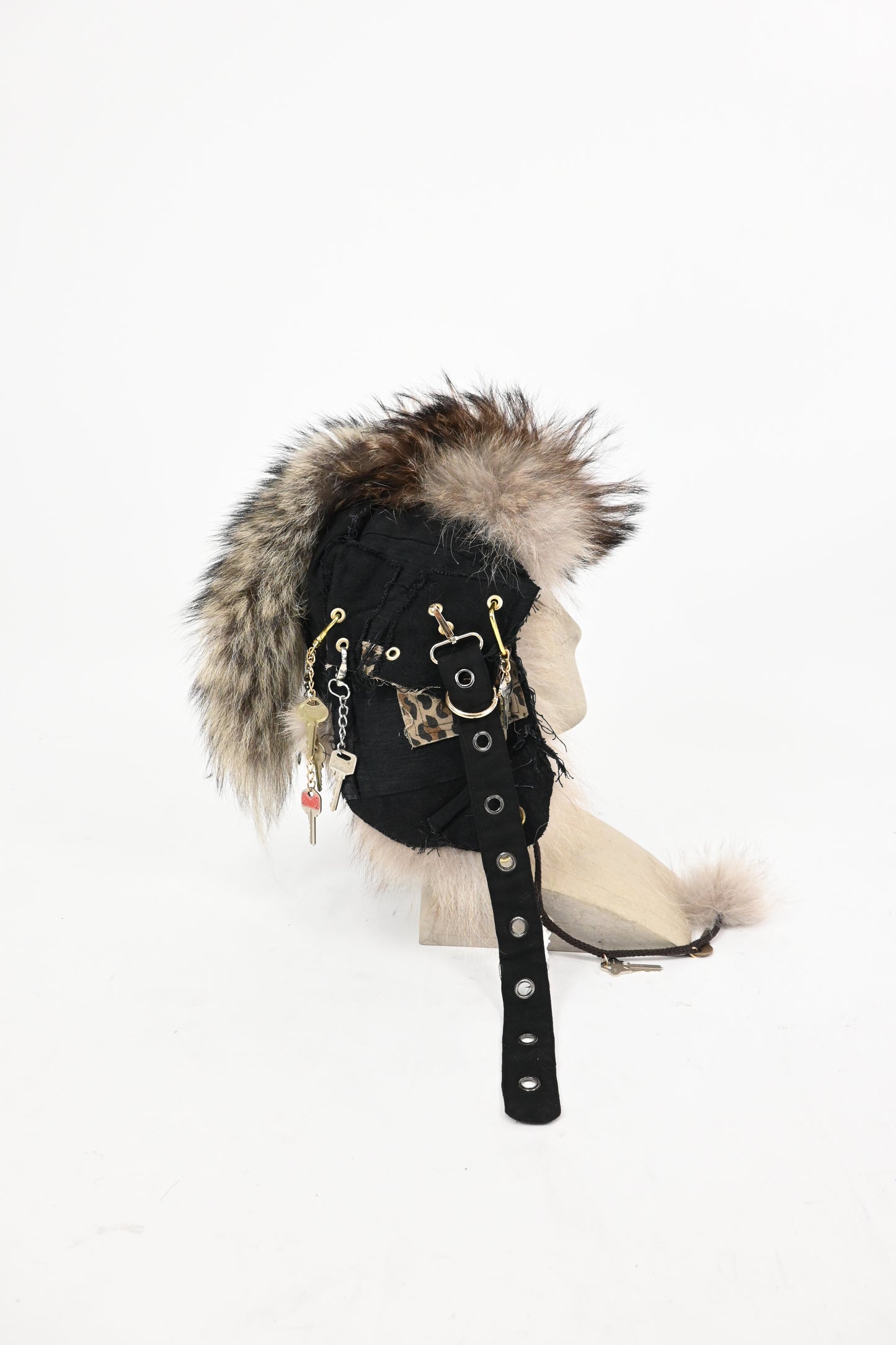 WOLF PELT HAT