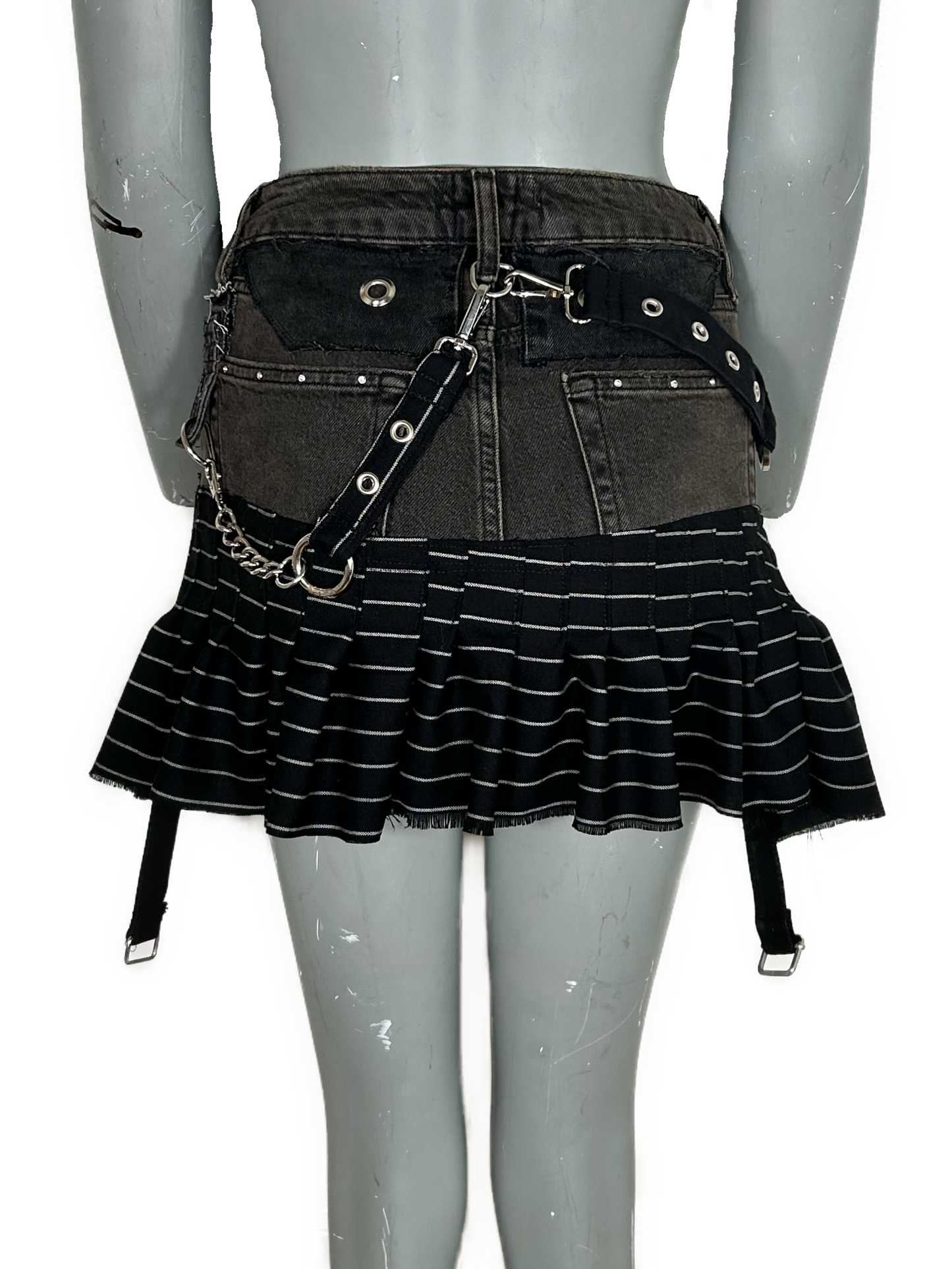 STRIPED MINI SKIRT