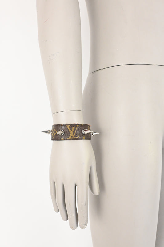 LV SPIKE BRACELET