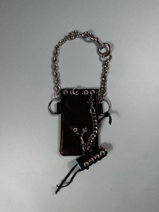 LEATHER PHONE CARRIER