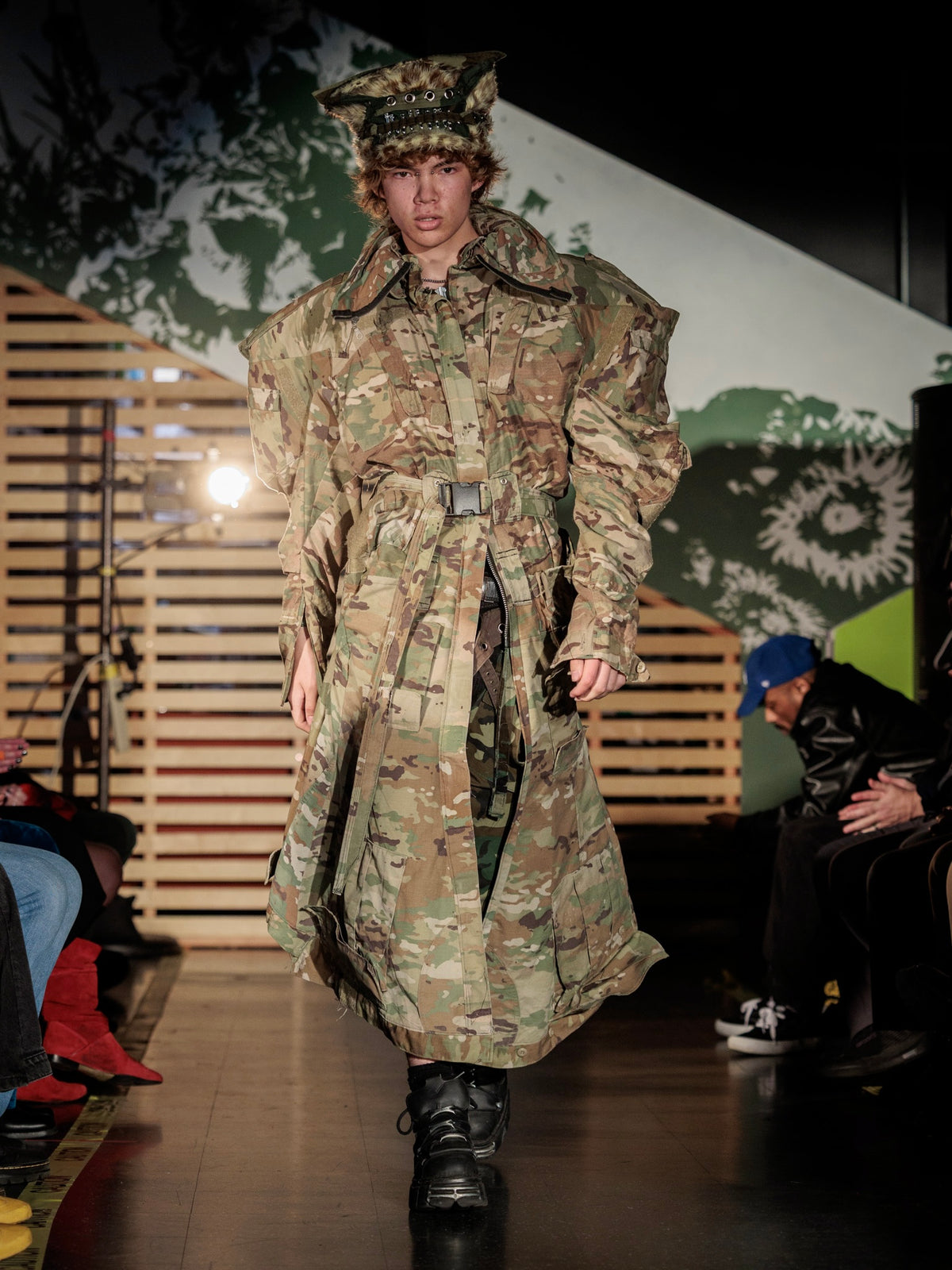 ATLAS TRENCH COAT